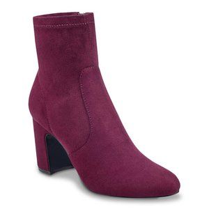 UNISA Lolra Bootie Burgundy sz 7.5
